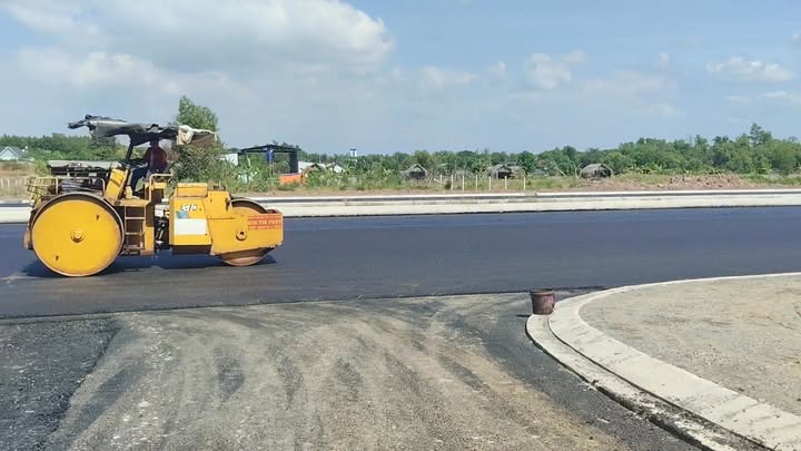 Đất nền Nhơn Trạch 140m² giá 2.8 tỷ - Sở hữu ngay vị trí vàng!