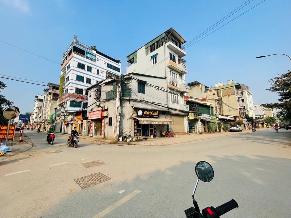 Nhà mặt phố Phú Diễn 56m² giá 19 tỷ - Đầu tư sinh lời tuyệt vời!