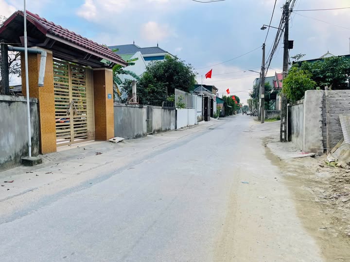 Bán lô đất mặt đường Xuân Liễu, Nghi Kim 121.8m² giá 3.4 tỷ - Đầu tư sinh lời ngay!