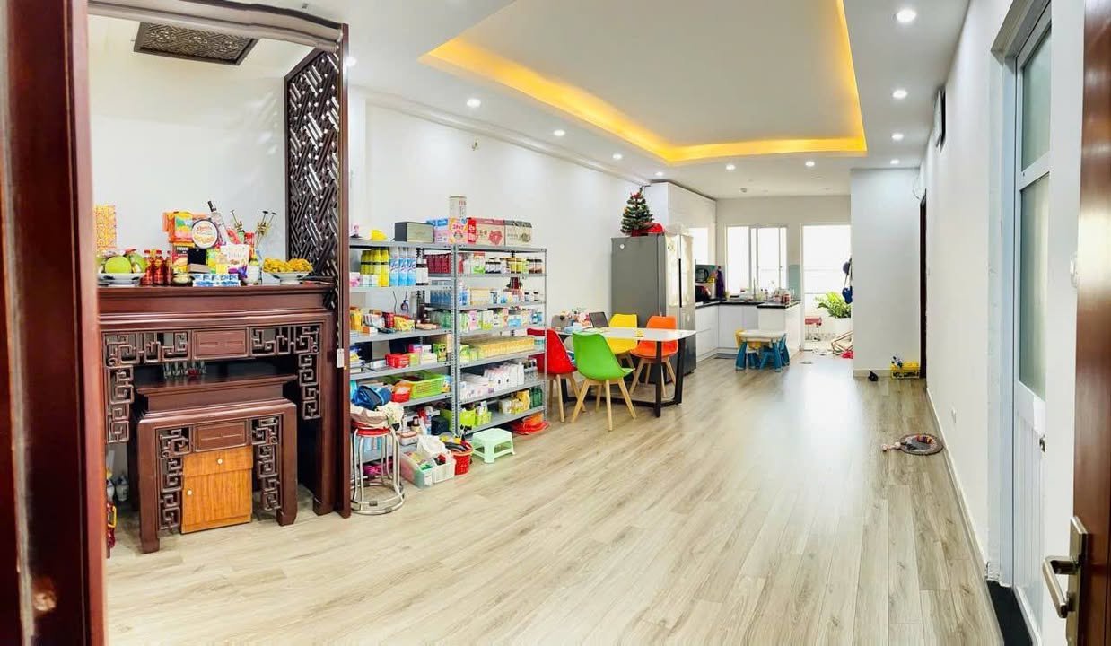 Căn hộ 70m² Quân đội Thạch Bàn giá 4 tỷ - Nội thất sang trọng, vị trí đắc địa!