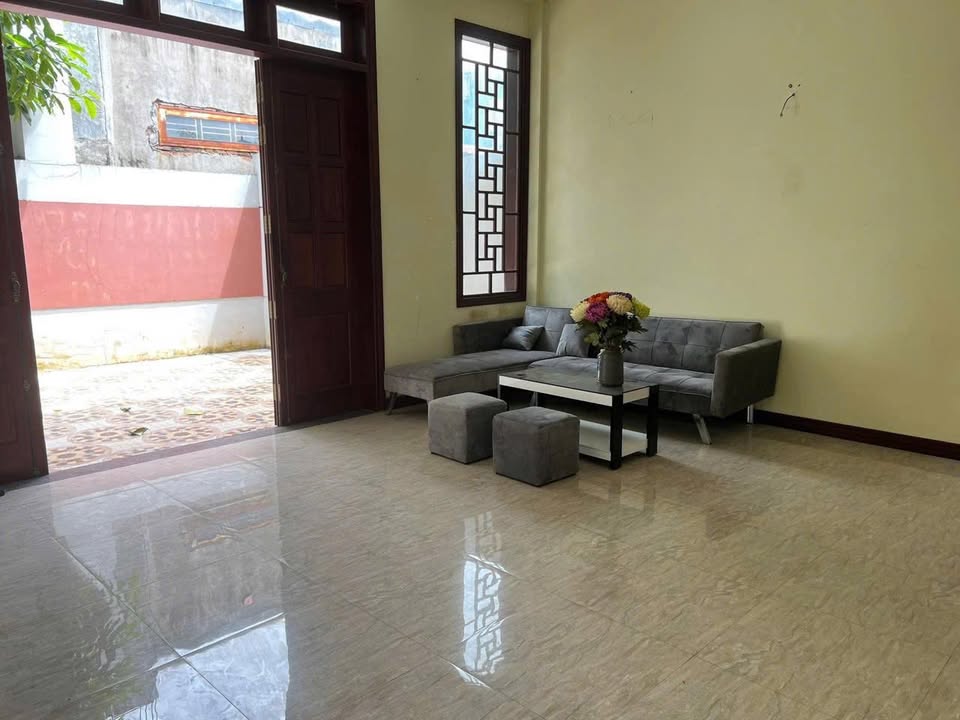 Nhà mặt tiền đường Nguyễn Khuyến, Buôn Ma Thuột 271.2m² giá 11.5 tỷ - Vị trí đẹp, kinh doanh thuận lợi!