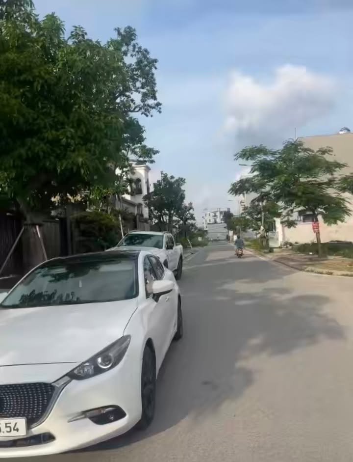 Đất nền Thủy Đường, Hải Phòng 107m² giá 5.4 tỷ - Vị trí đắc địa đối diện biệt thự đẹp