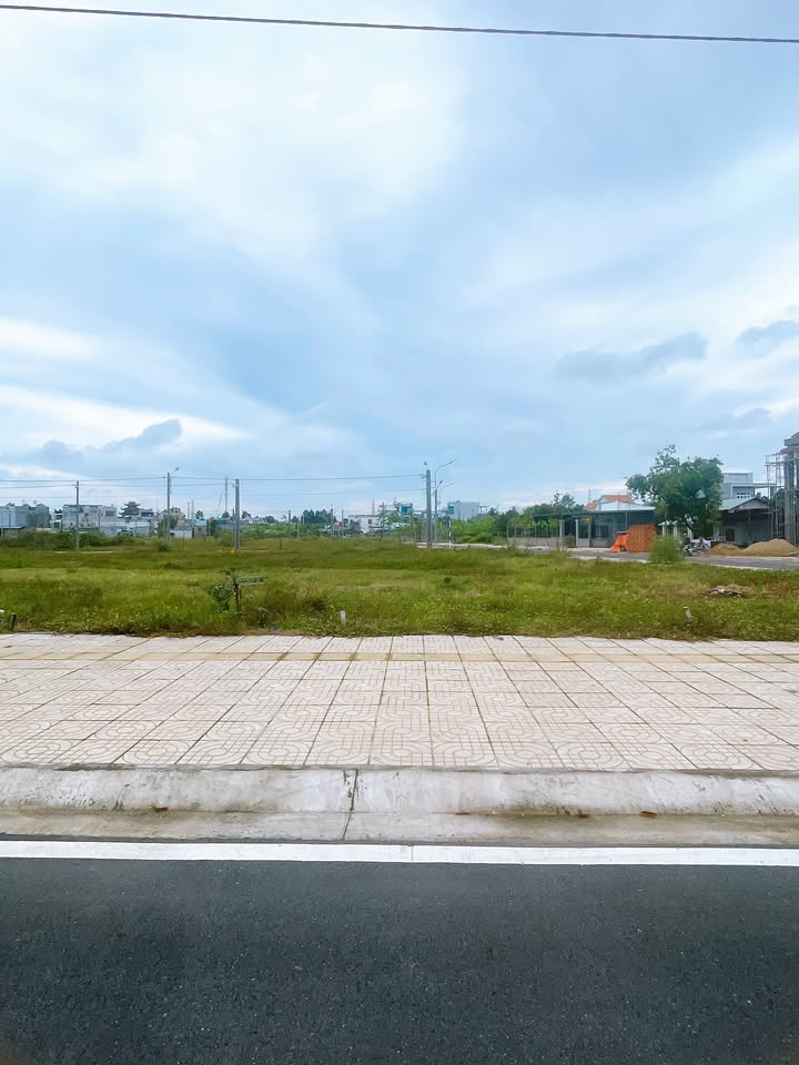 Đất tái định cư mặt tiền Phạm Văn Diêu, 90m² giá 3.9 tỷ - Kinh doanh thuận lợi!