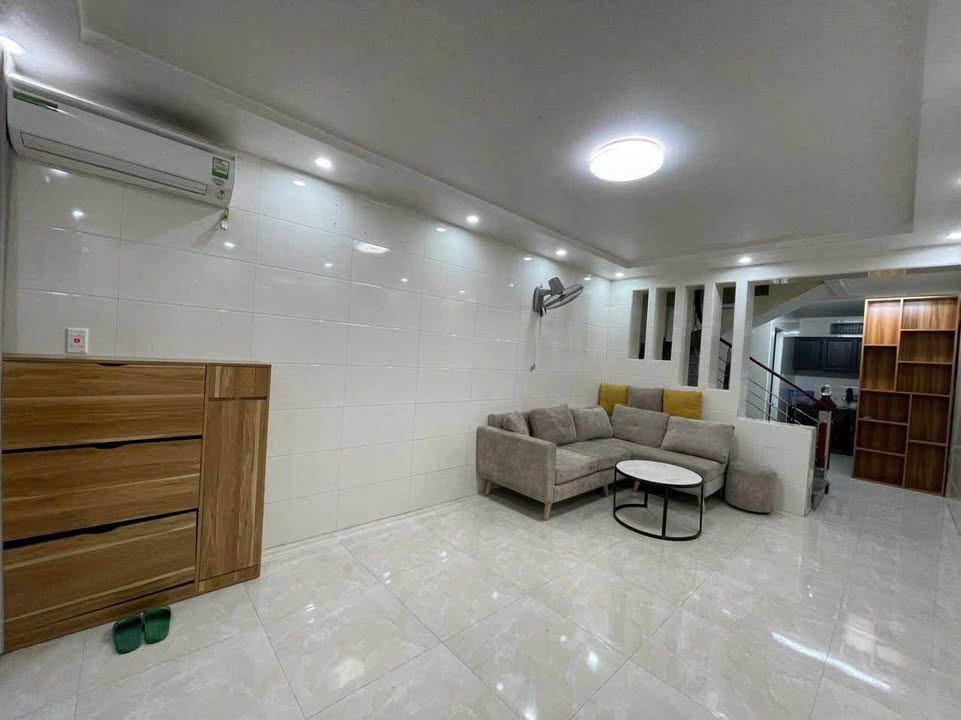 Nhà cho thuê tại Miếu Hai Xã, 46m² giá 7 triệu - Sẵn nội thất đầy đủ!