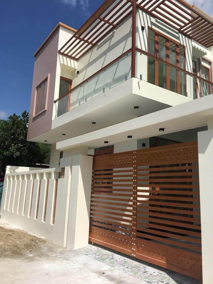 Nhà lầu trệt Hiệp An, Thủ Dầu Một 75m² giá 2.2 tỷ - Thiết kế hiện đại, sân ô tô!