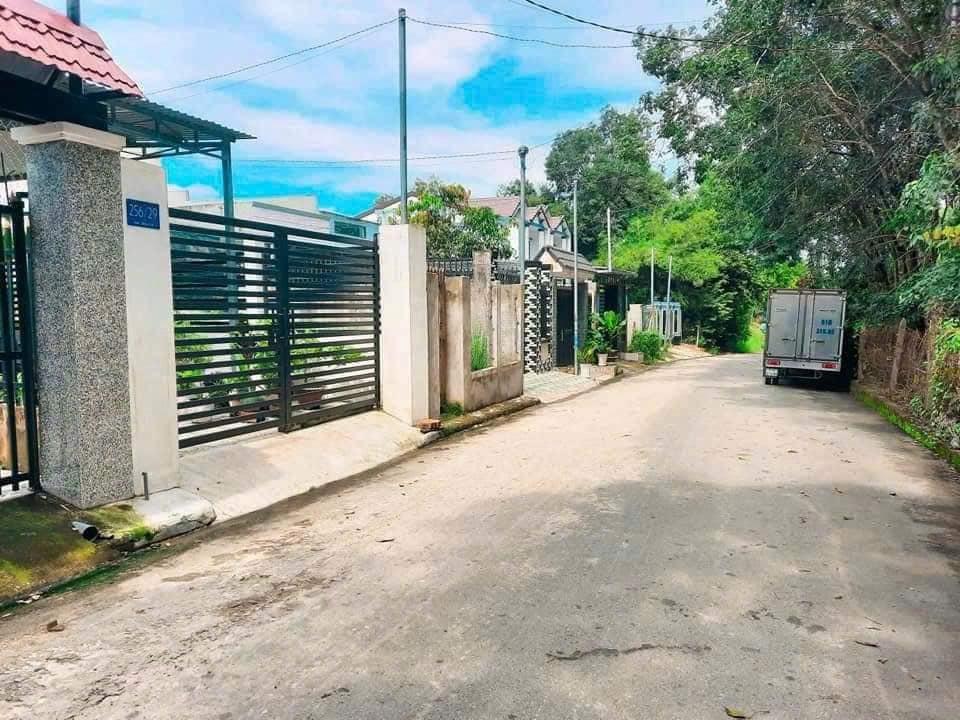 Đất Tân An Thủ Dầu Một 180m² giá 1.9 tỷ - Sổ hồng chính chủ, đầu tư sinh lời!