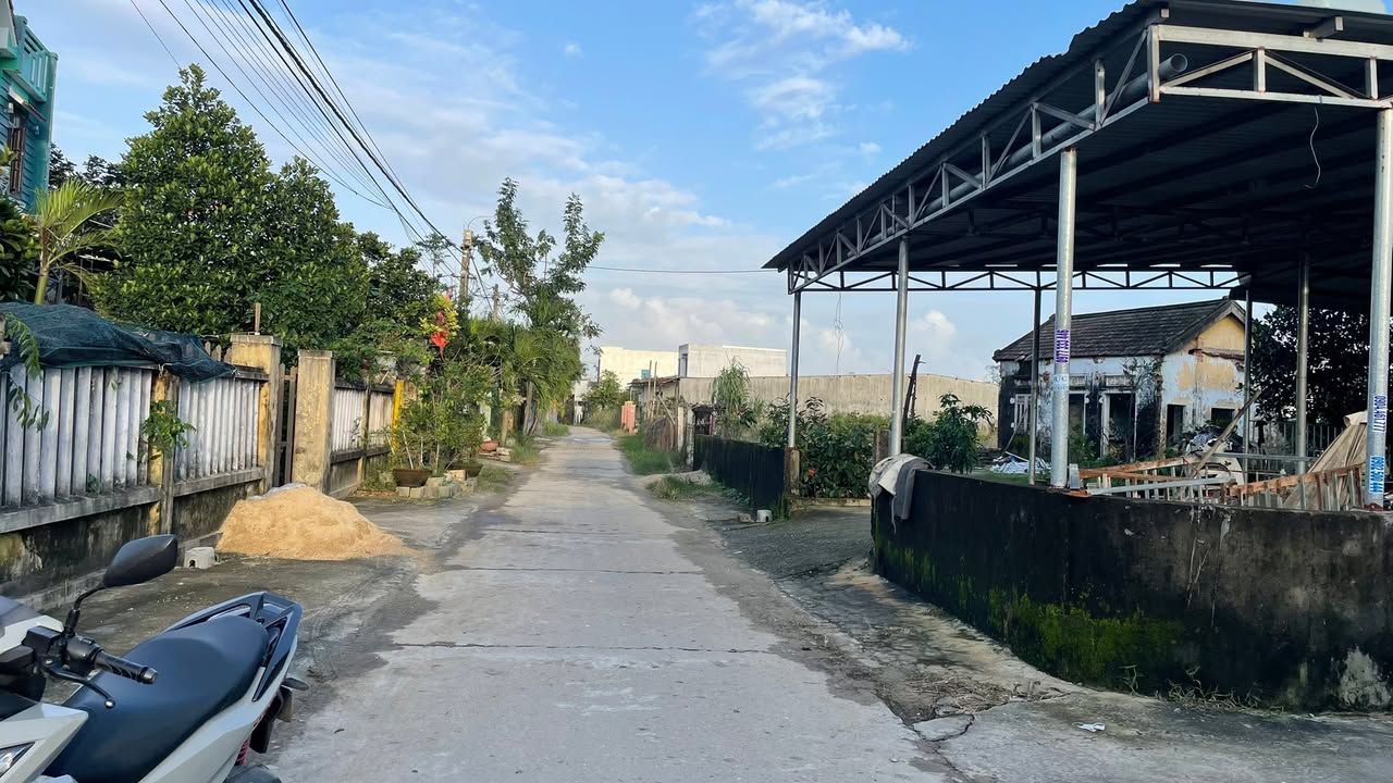 Đất nền đường Trần Thủ Độ, P. Điện Bàn Đông, Đà Nẵng 150m² - Giá chỉ 2 tỷ VND!