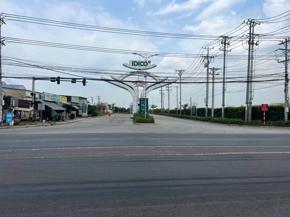 Đất thổ cư góc tại xã Hựu Thạnh, Đức Hòa 146.8m² giá 1.6 tỷ - Sổ hồng chính chủ!