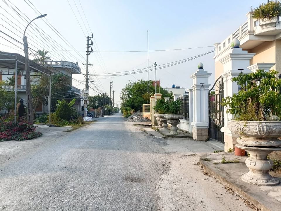 Đất nền Nam Thắng Tiền Hải 137m² giá 1.2 tỷ - Tiềm năng kinh doanh vượt trội!