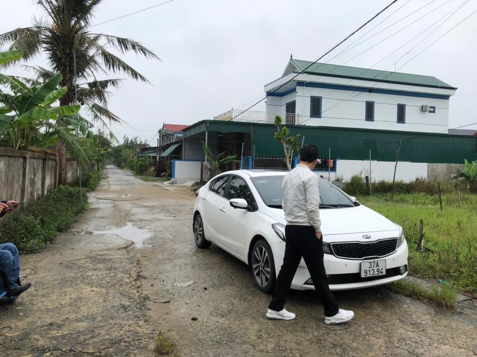 Đất thổ cư Cẩm Bình 300m² giá 2 tỷ - Vị trí đắc địa, sổ hồng chính chủ!