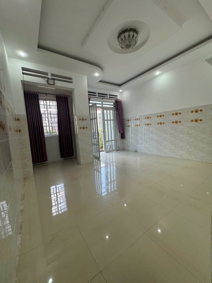 Nhà cho thuê tại Hiệp Thành, Thủ Dầu Một 75m² giá chỉ 5 triệu/tháng - Sạch sẽ, thoáng mát!