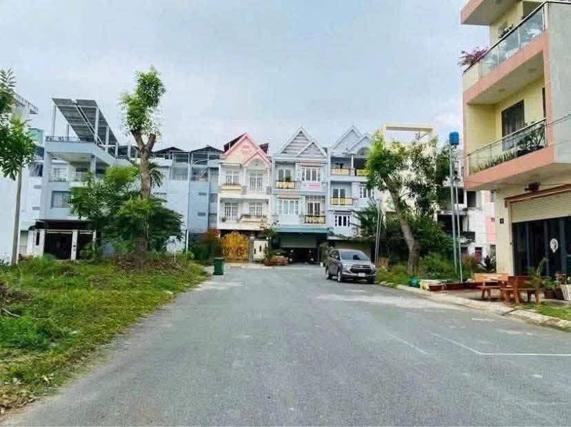 Đất nền đường số 15 KDC 135 Bến Lức 100m² giá 3 tỷ - Pháp lý rõ ràng