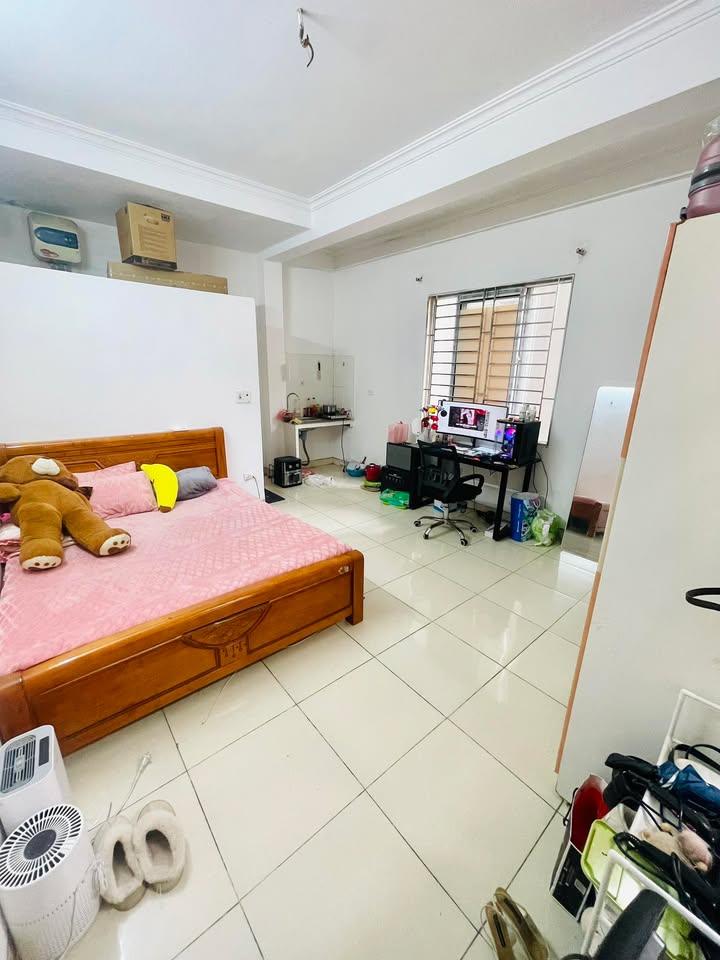 Phòng trọ tại Hồ Tùng Mậu, Cầu Giấy chỉ 3.2 triệu - Gần chợ, trường ĐH Thương Mại!