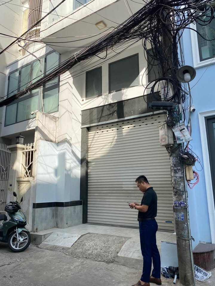 Nhà 6 Tầng Thang Máy Lê Văn Sỹ, Quận 3 - Đầu Tư Sinh Lời 40 Triệu/Tháng!