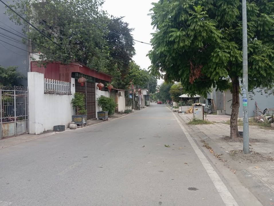 Đất nền trung tâm phố Đông Côi, Thuận Thành 100m² chỉ 3.x tỷ - Ô tô vào tận nơi!