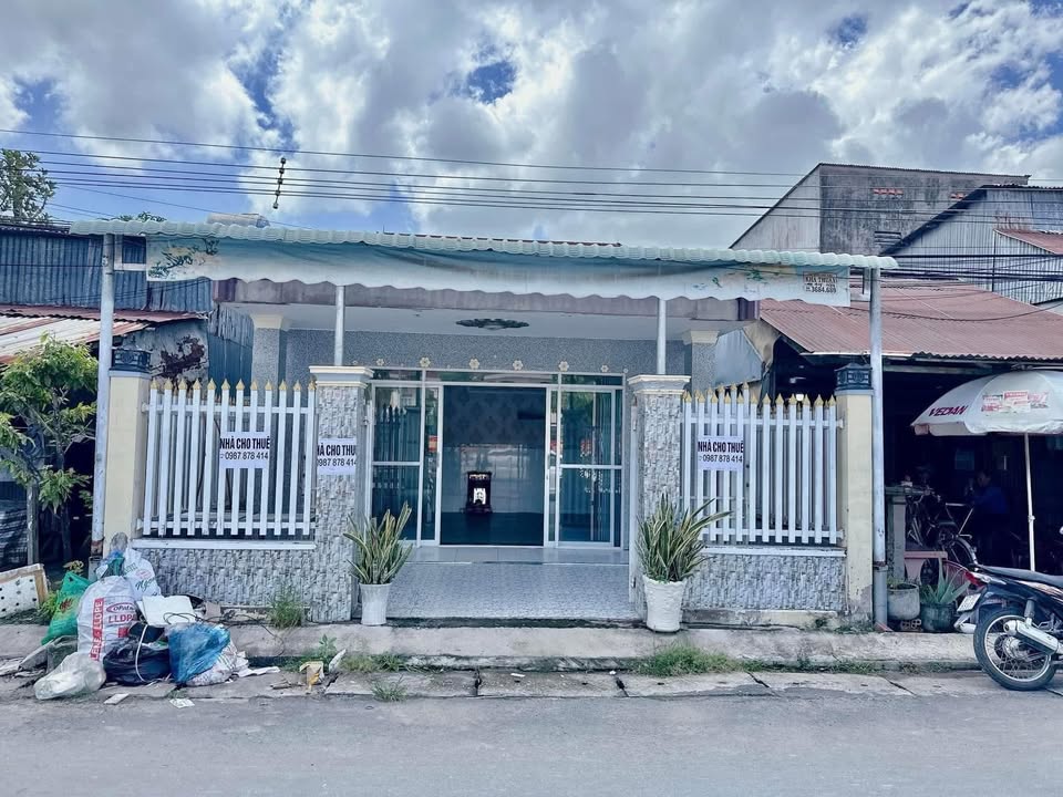 Nhà cho thuê mặt tiền đường Trường Dân Tộc Nội Trú, Châu Lăng - Phù hợp kinh doanh chỉ 3 triệu/tháng!