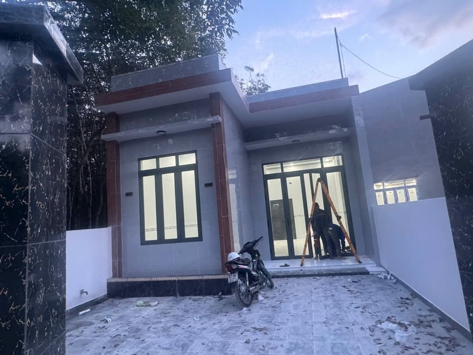 Nhà cấp bốn Phú An, Bến Cát 118m² giá chỉ 1.65 tỷ - Cơ hội đầu tư tuyệt vời!