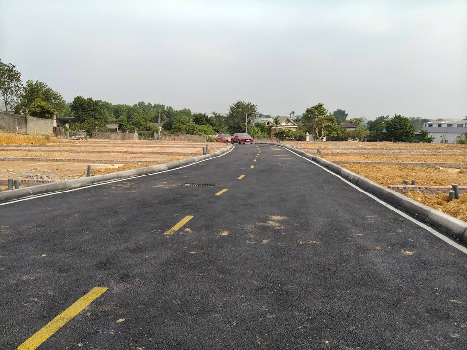 Bán đất Yên Bài, Ba Vì 430m² - Đầu tư sinh lời với view núi tuyệt đẹp!