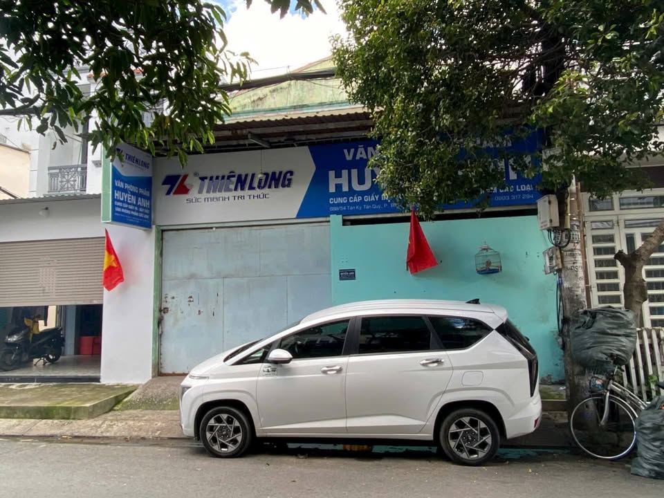 Nhà phố mặt tiền hẻm 688 Tân Kỳ Tân Quý 161m² giá 14.3 tỷ - Kinh doanh sầm uất!