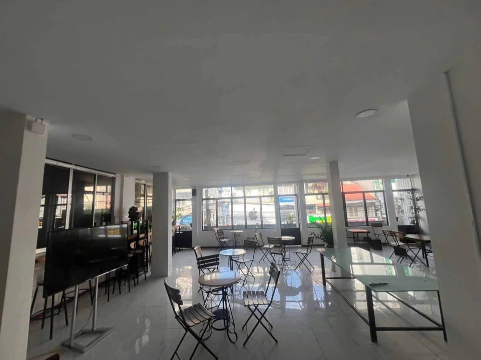 Cho thuê mặt bằng mặt tiền đường Phan Đình Phùng, Đà Lạt, 130m² - Kinh doanh thuận lợi!