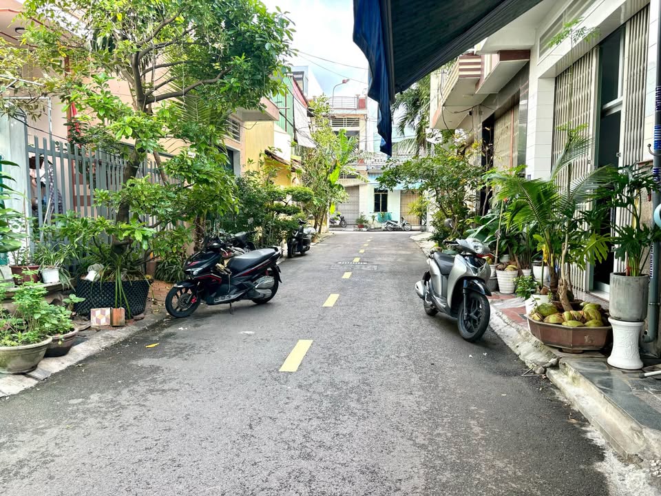 Nhà cấp 4 đường Lương Thế Vinh, phường Thị Nại, Quy Nhơn 65m² - Giá chỉ 4.2 tỷ