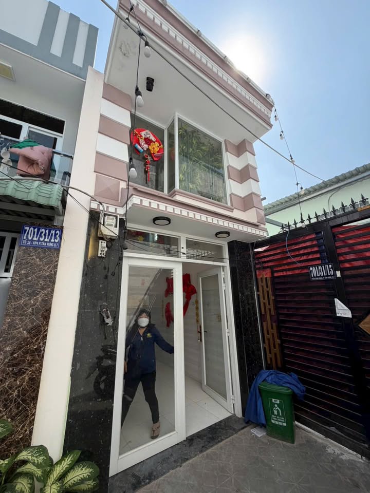 Bán nhà hẻm 701 Trần Xuân Soạn, Q7, 28m² giá 1.38 tỷ - Nhà lô góc 2 mặt tiền hẻm!