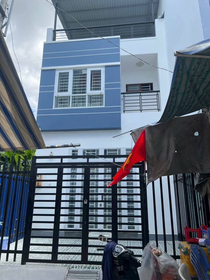 Nhà hẻm xe hơi Lê Văn Lương, Phước Kiển 90m² giá 6 tỷ - Cơ hội đầu tư hấp dẫn!