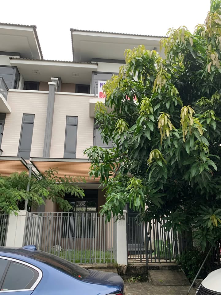 Nhà phố Lavila, Nhà Bè 96m² giá 12.5 tỷ - View công viên tuyệt đẹp!