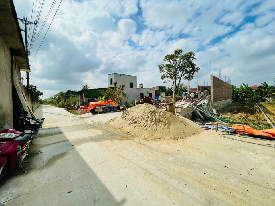 Đất nền Nghi Liên Vinh 118,3m² giá 2,05 tỷ - Đường lớn thông thoáng!