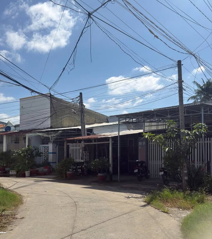 Đất Hậu Dài 160m² giá 1.036 tỷ - Tiện ích đầy đủ, vị trí trung tâm!