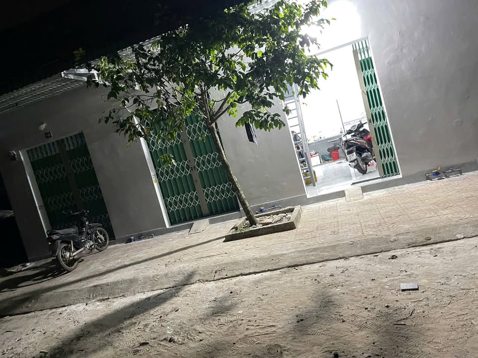 Kiot cho thuê tại KDC Hoàng Hưng Thịnh, 20m² giá 1.7 triệu - Nhà mới, thoáng mát!