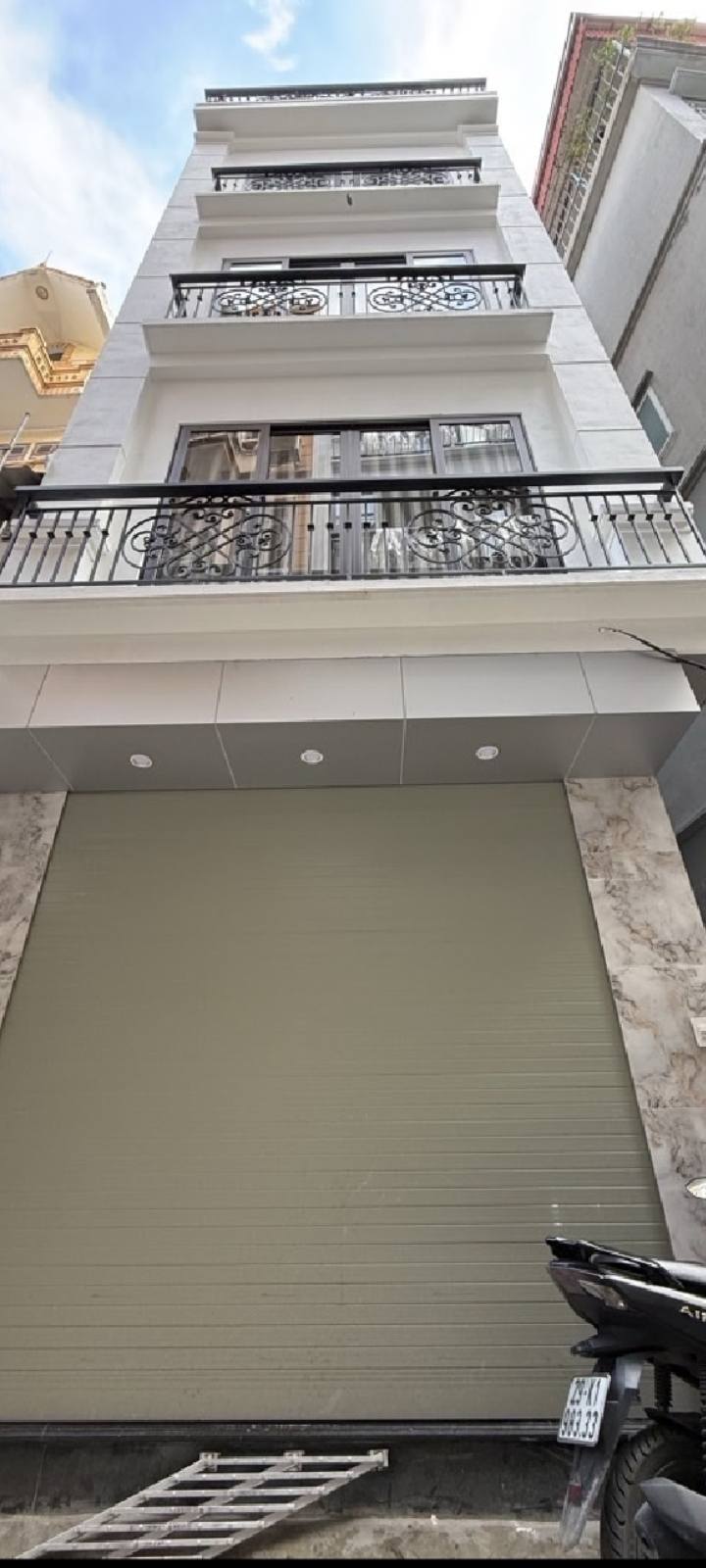 Nhà phố Khương Trung, Thanh Xuân 35m² giá 9.7 tỷ - Thiết kế hiện đại, đầy đủ nội thất!