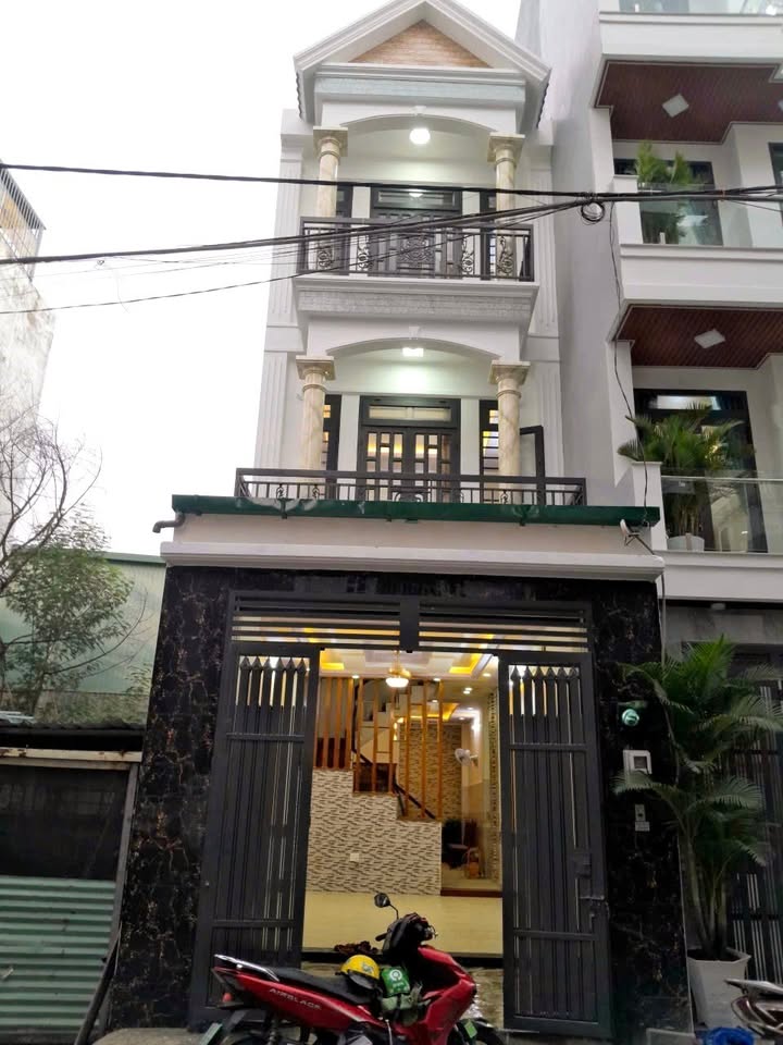 Nhà mặt tiền Hiệp Thành 51, Tân Thới Hiệp, 64.4m² giá 5.9 tỷ - Tiện ích đầy đủ!