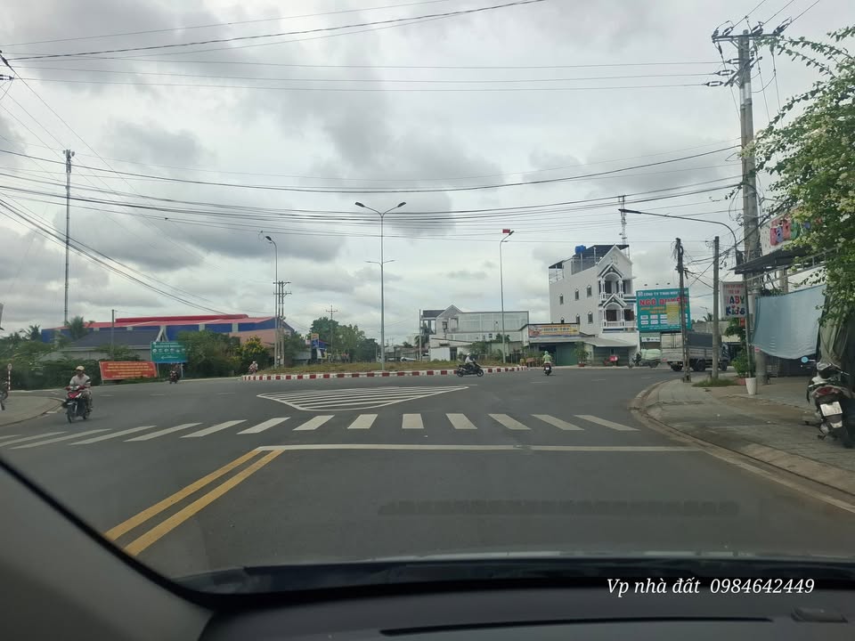 Đất mặt tiền Tỉnh Lộ 882, Phước Mỹ Trung, 85m² - Giá chỉ 900 triệu!