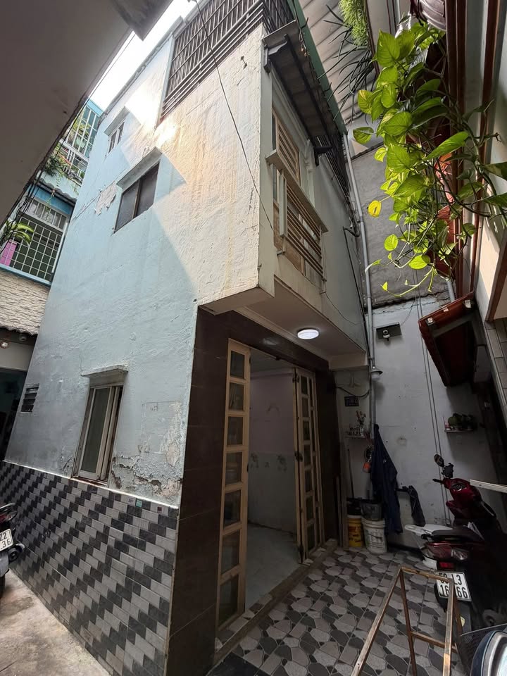 Nhà Căn Góc Hẻm 177 Bùi Minh Trực, Quận 8, 17m² - Pháp lý rõ ràng, giá 2.25 tỷ!