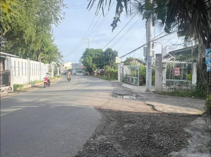 Đất nền xã Phong Nẫm, Phan Thiết 1200m² giá 2 tỷ - Cơ hội đầu tư hấp dẫn!