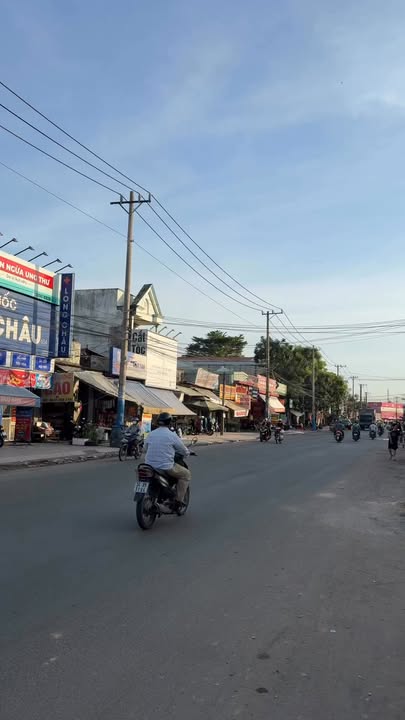 Đất mặt tiền D1, Dĩ An 280m² giá 14 tỷ - Kinh doanh sầm uất, cho thuê 22 triệu/tháng!