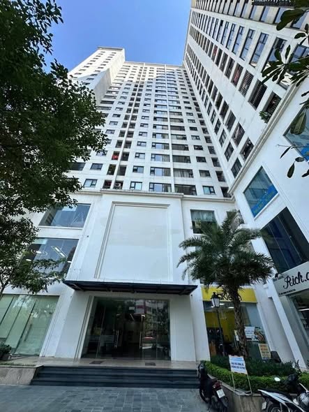 Căn hộ chung cư Green Star - Phạm Văn Đồng 62m² giá 6 tỷ - Không gian sống xanh lý tưởng!