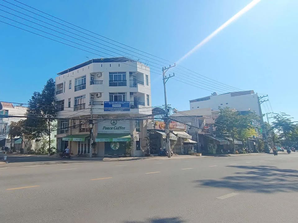 Bán nhà mặt tiền Tô Hiệu, Nha Trang 75m² giá 13.5 tỷ - Đầu tư sinh lời ngay!