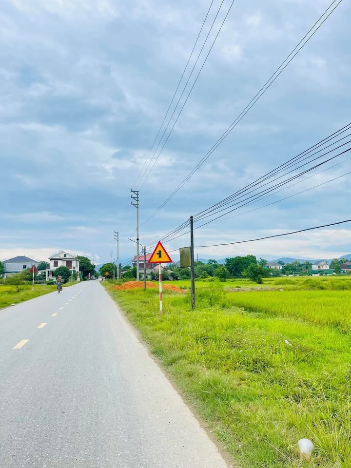 Đất mặt đường 92, Thạch Đài 231m² giá 4.1 tỷ - Đầu tư sinh lời ngay!