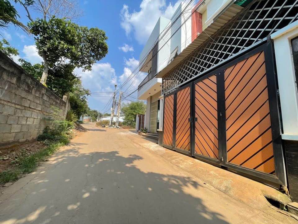 Nhà 1 lầu Hẻm 246 Y Moan, Tân Lợi 68m² giá 3.35 tỷ - Hẻm ô tô né nhau, gần đại học!