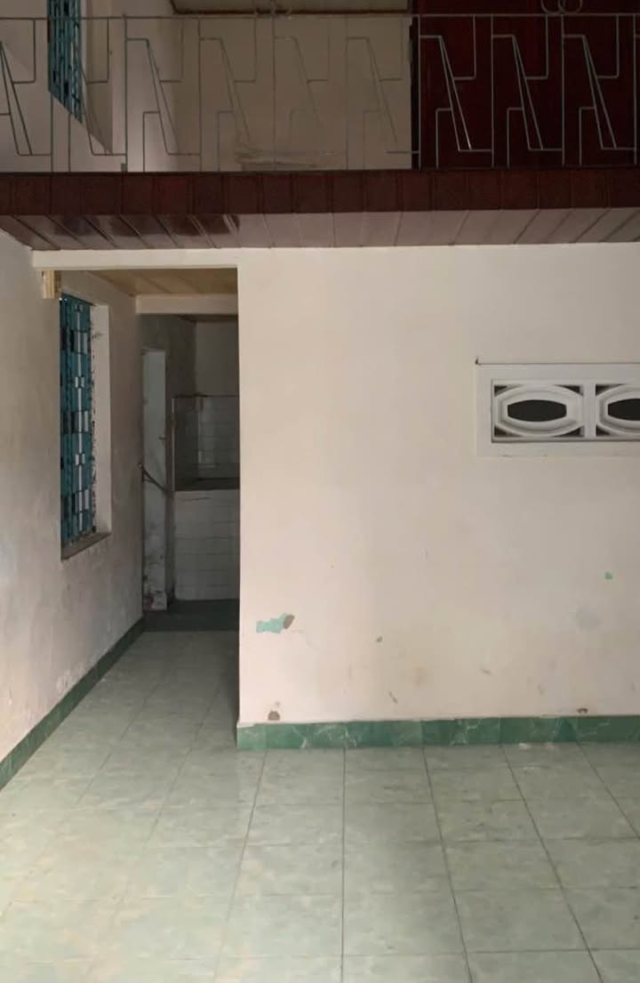 Nhà 2 mặt kiệt thông Hoàng Diệu Đà Nẵng 60.4m² giá 3.2 tỷ - Sổ hồng chính chủ!