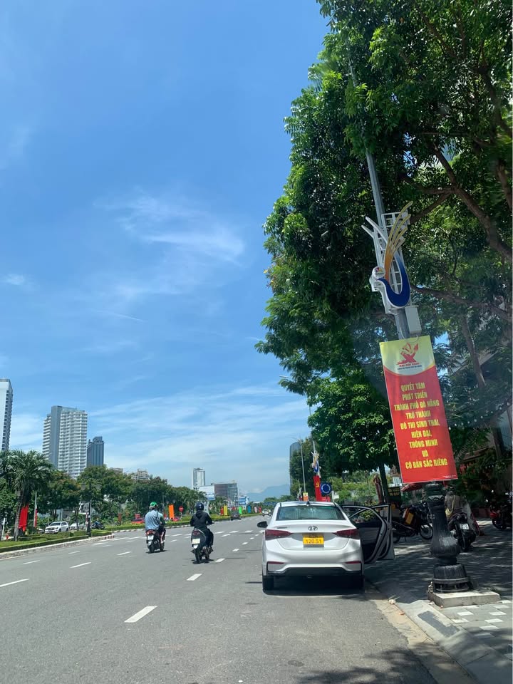 Nhà phố 2 tầng Đà Nẵng 90m² giá 10 tỷ - Đầu tư sinh lời ngay!