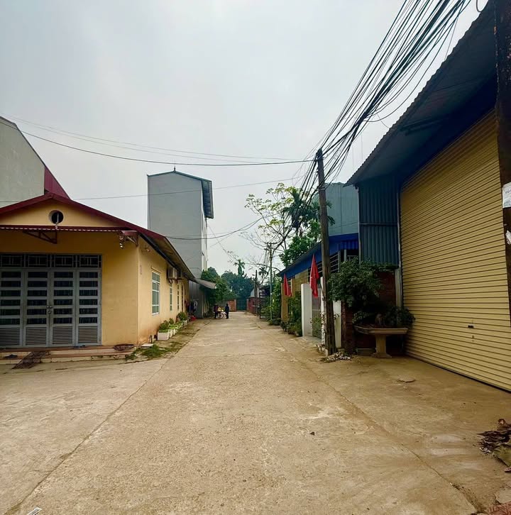 Đất thổ cư 172m² Minh Phương, Việt Trì giá 3.4 tỷ - Mặt tiền rộng, ô tô vào tận nơi!