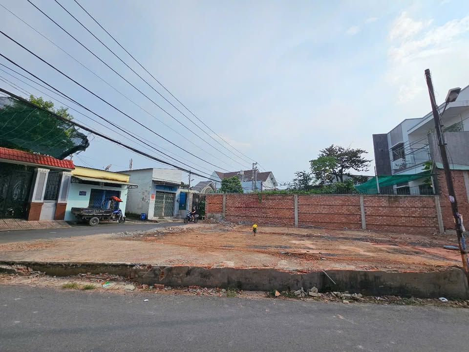 Đất thổ cư Trảng Dài 68m² giá 2.2 tỷ - Sổ hồng chính chủ, gần chợ!