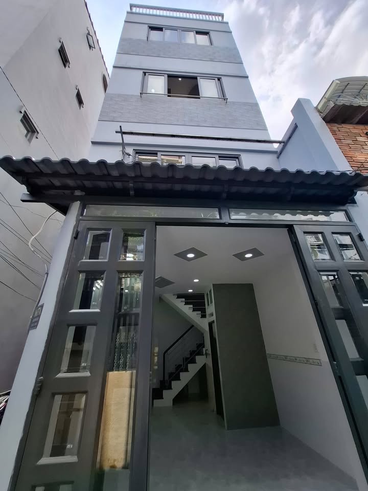 Nhà phố 5 tầng tại hẻm 1 Nguyễn Nhữ Lãm, Tân Phú - Giá 4.15 tỷ, thương lượng ngay!