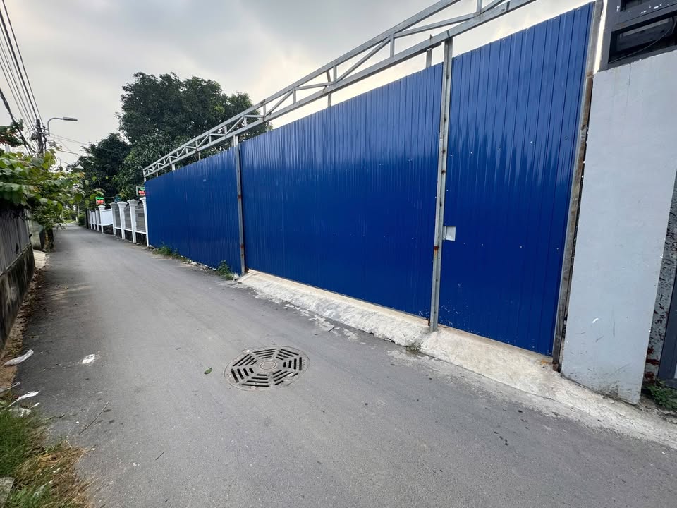 Kho cho thuê tại Cát Lái, Quận 2, diện tích 240m² giá 26 triệu - Gần đường xe tải thuận lợi!