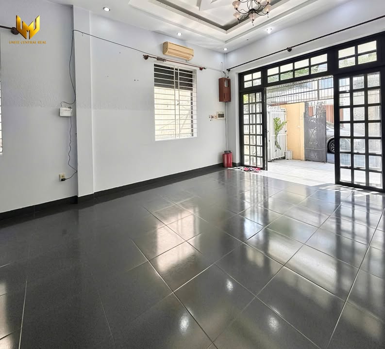 Nhà nguyên căn 4PN, 2WC tại Trần Xuân Soạn, Quận 7 - Chỉ 16 triệu/tháng!