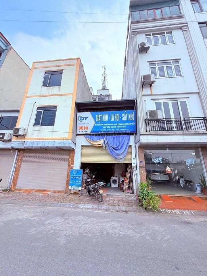 Đất phân lô Đức Giang 65m² giá 1 tỷ - Kinh doanh thuận lợi, vị trí đắc địa!
