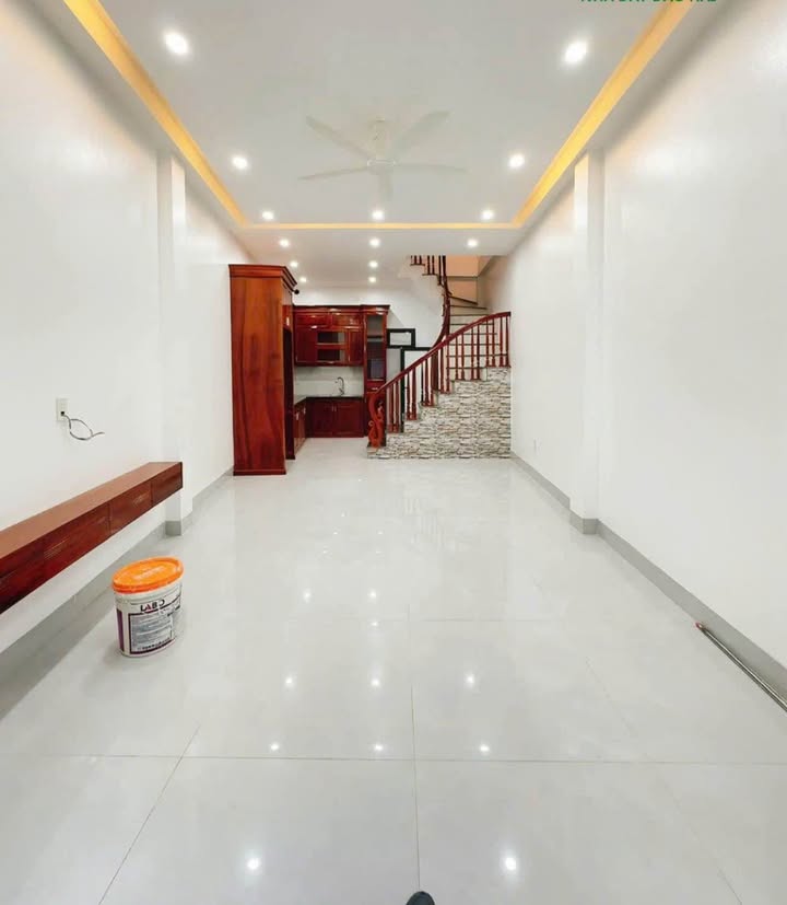 Nhà phố Phùng Hưng Hà Đông 38m² giá 6.7 tỷ - Full nội thất, gần ô tô!